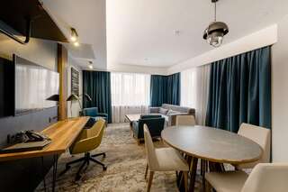 Гостиница Park Hotel City Сургут Suite Comfort-1
